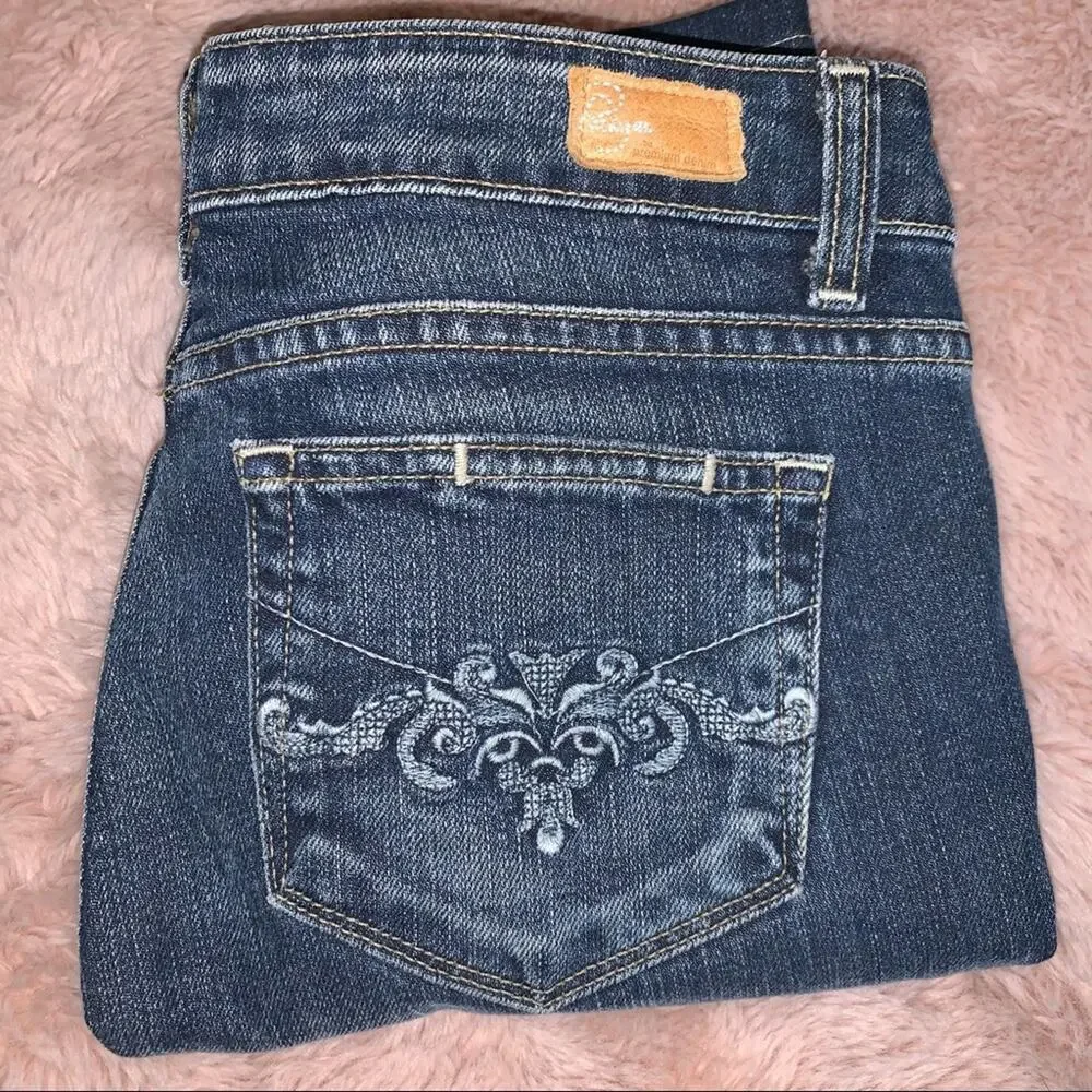 Paige Premium Denim Embroidered Blue Heights Straight Leg Jeans Size: 28